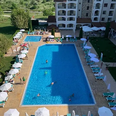 Sunny Holiday Apartament