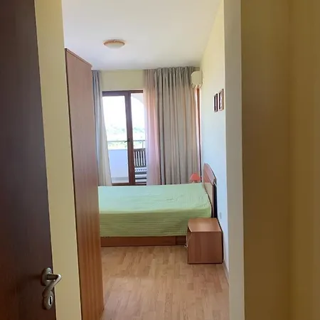 Apartment Sunny Holiday Apartament